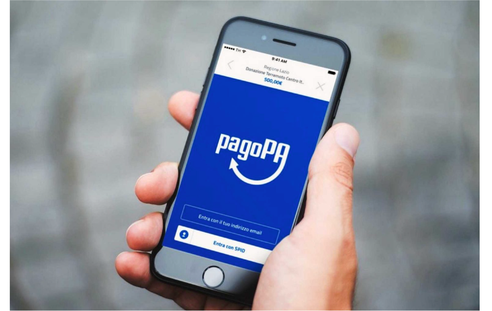 Pay bills, fines and taxes in 3 installments with PayPal’s pagoPA service